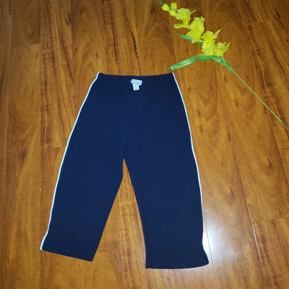 Ladies Navy Blue and White Capris - Picture 2 of 3
